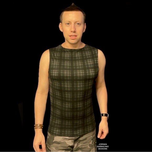 Green Plaid Knit Vest. JordanSarracinoDesigns - Picture 2 of 3